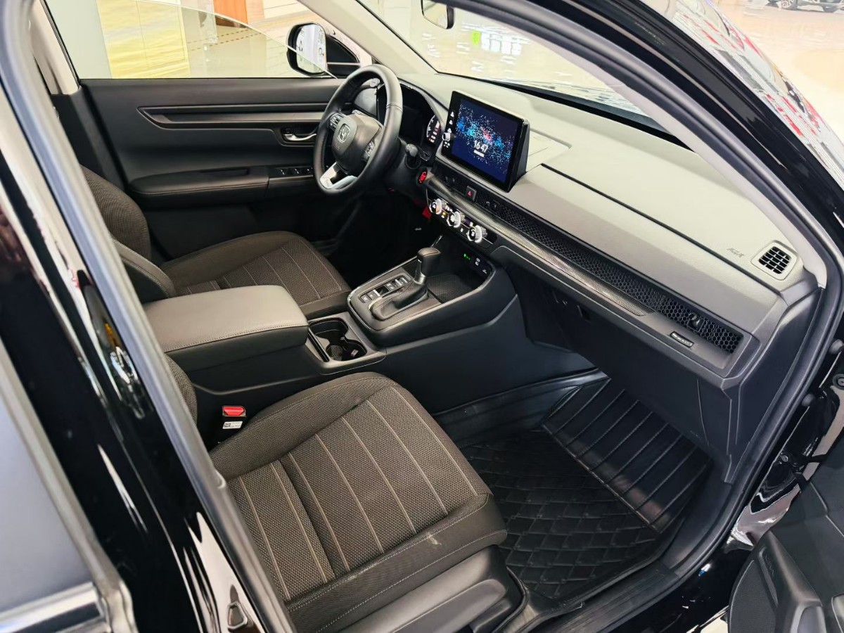 Honda CR-V 2025 car image #2