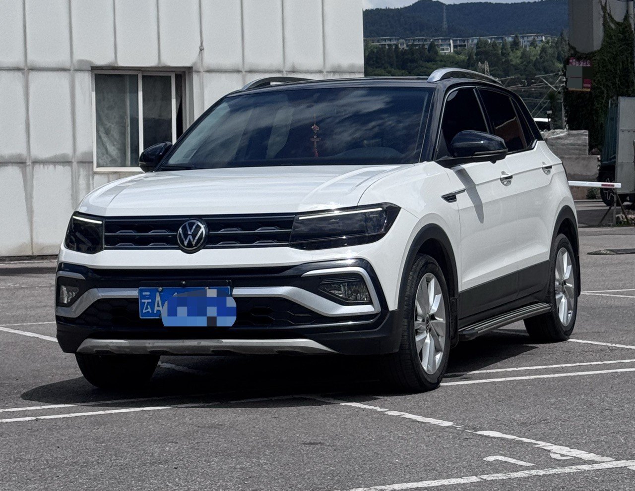 Volkswagen T-Cross 2021 Volkswagen T-Cross 2021 car image