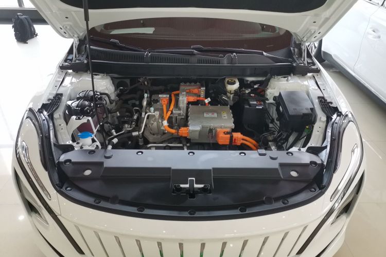 HongQi E-QM5 2023 car image #22