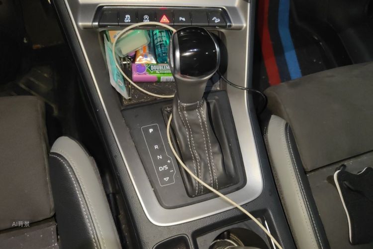 Audi Q3 2019 #16 Audi Q3 2019 car image #16