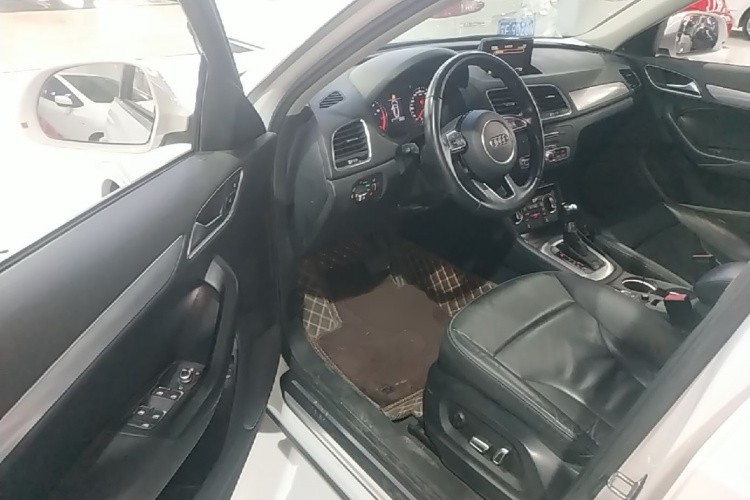 Audi Q3 2017 #12 Audi Q3 2017 immagine di auto #12