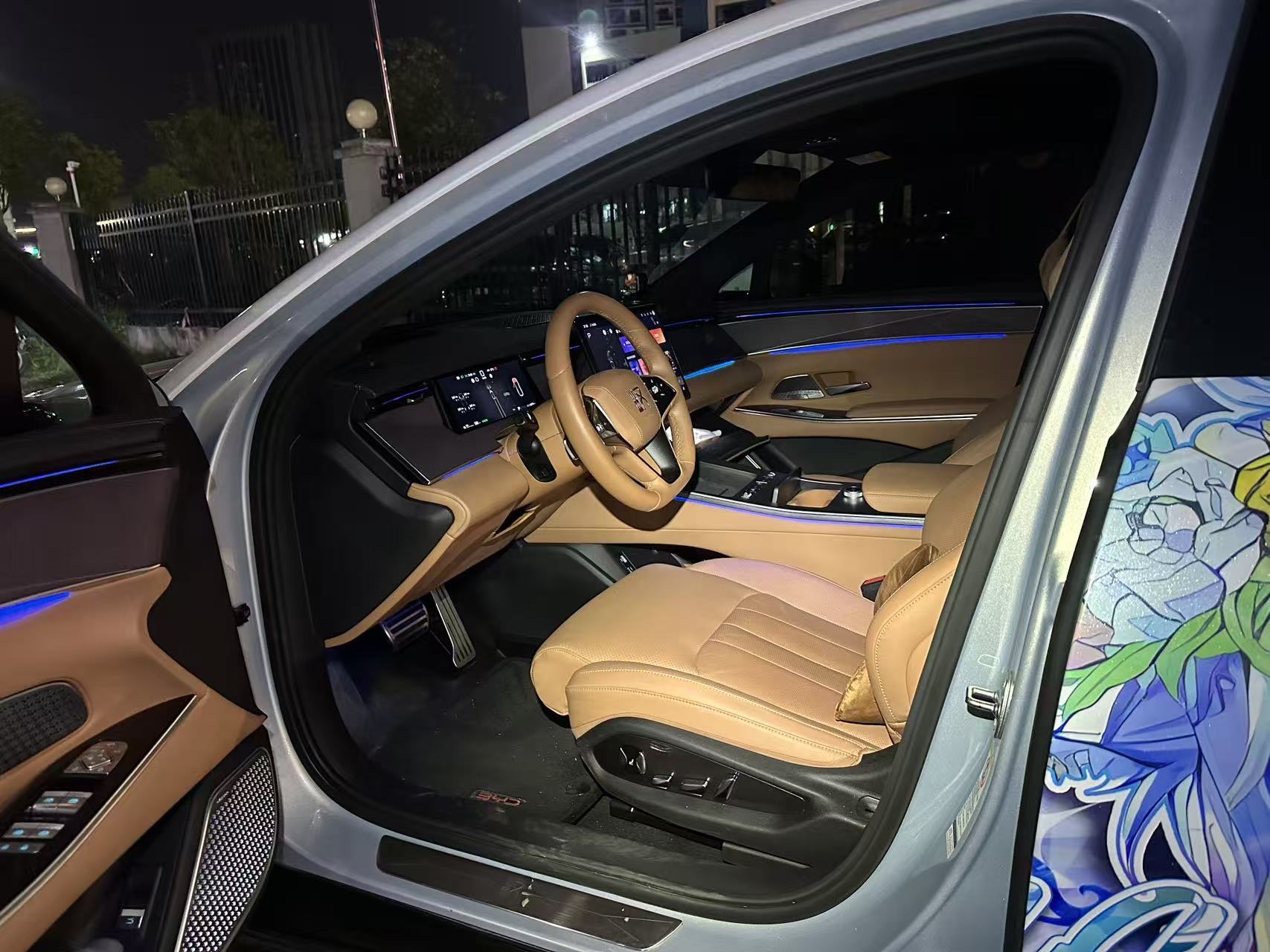 BYD HanL 2025 immagine di auto #5