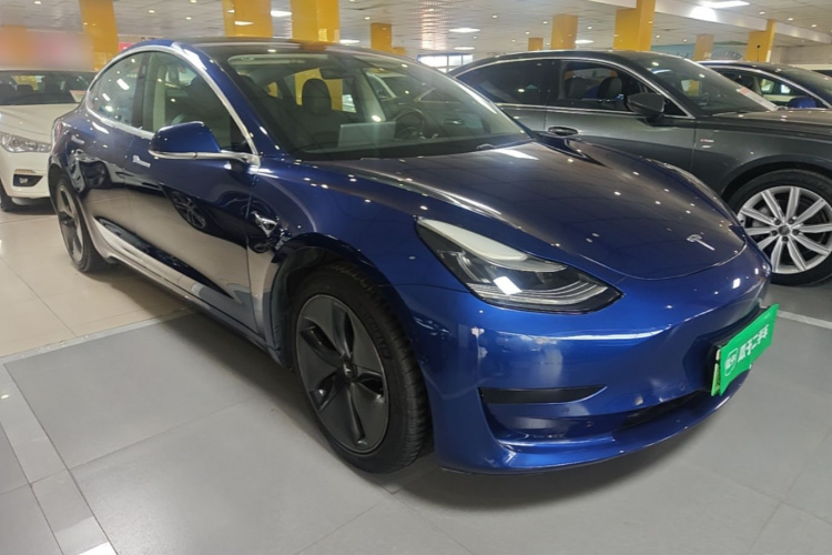Tesla Model 3 2020 #4 Tesla Model 3 2020 car image #4