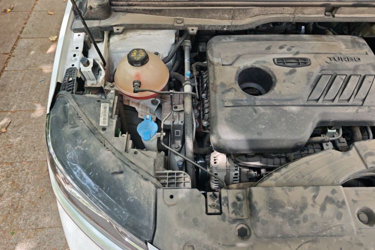 GEELY Coolray 2020 car image #22