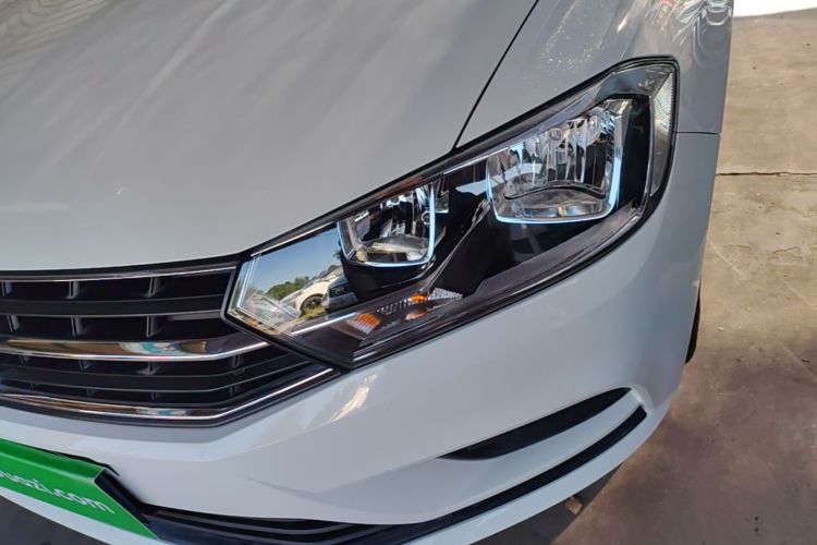 Volkswagen Bora 2021 car image #23