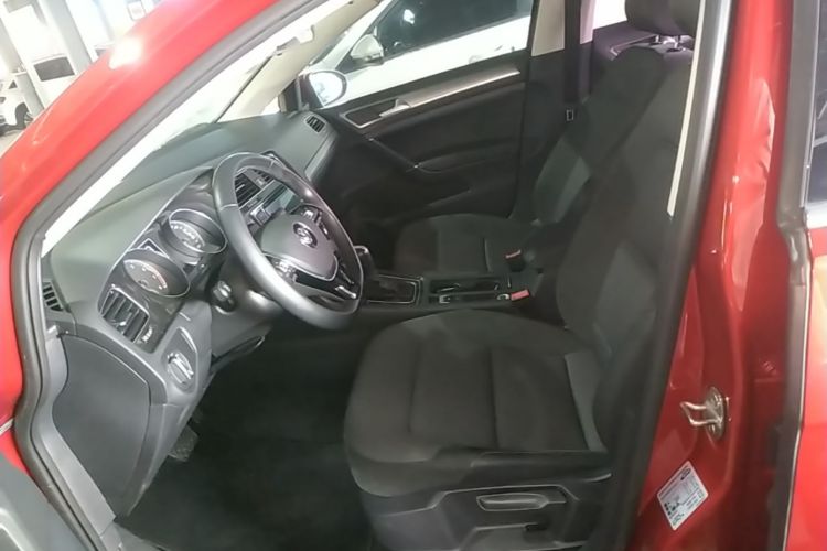 Volkswagen Golf 2019 #15 Volkswagen Golf 2019 car image #15