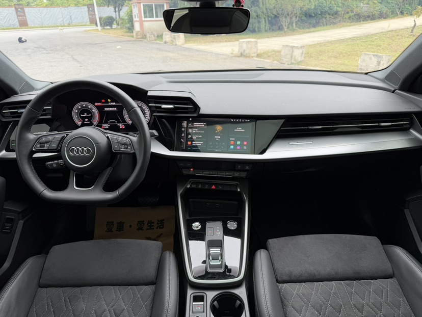 Audi A3 2024 car image #5