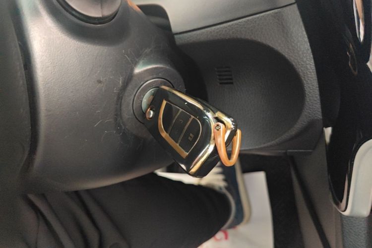 Toyota Corolla 2019 #9 Toyota Corolla 2019 car image #9