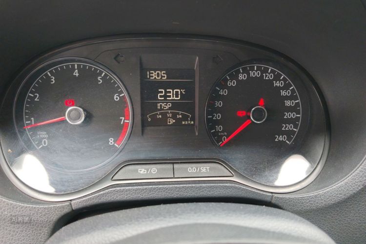 Volkswagen Polo 2018 car image #13