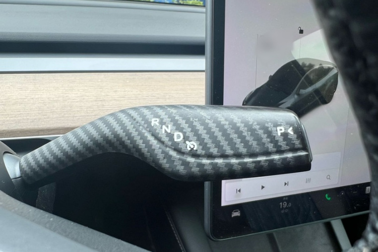 特斯拉 Model Y 2021 汽车图片 #18