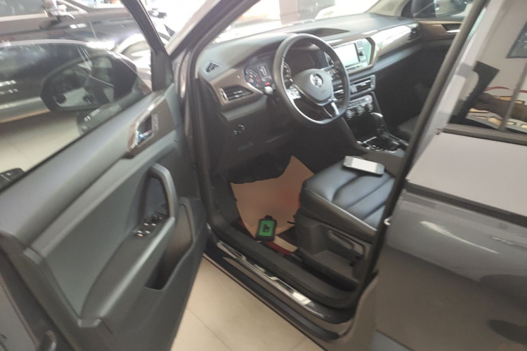 Volkswagen Tharu 2019 imagem de carro #12