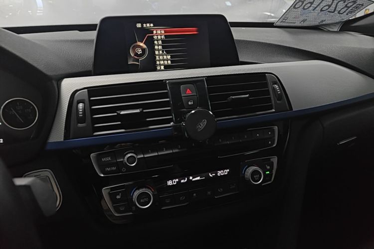 BMW 3 Series GT 2017 car image #13
