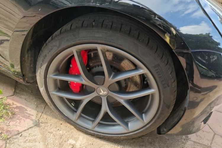 Tesla Model 3 2022 car image #9