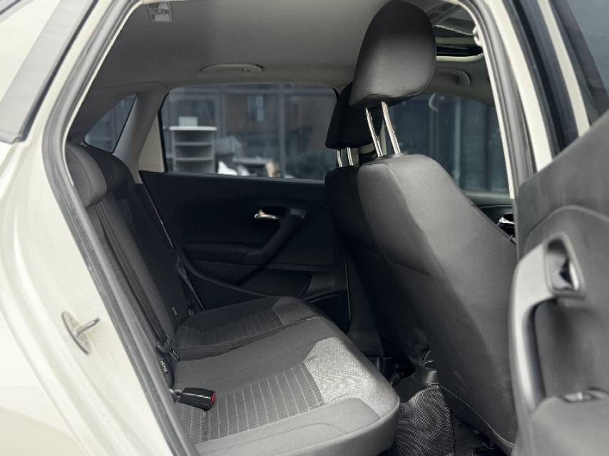 Volkswagen Polo 2019 #14 Volkswagen Polo 2019 car image #14