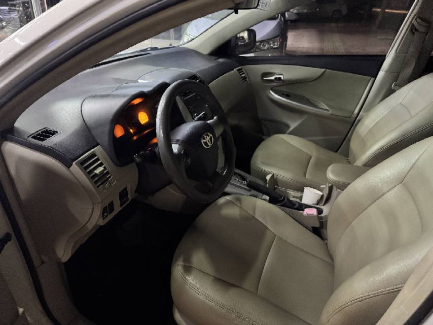 Toyota Corolla 2013 car image #7