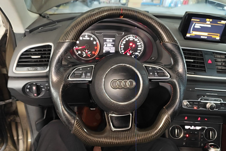 Audi Q3 2016 #15 Audi Q3 2016 car image #15