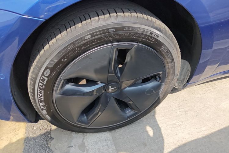 Tesla Model 3 2020 #4 Tesla Model 3 2020 car image #4
