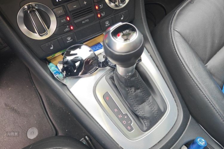 Audi Q3 2015 #16 Audi Q3 2015 car image #16