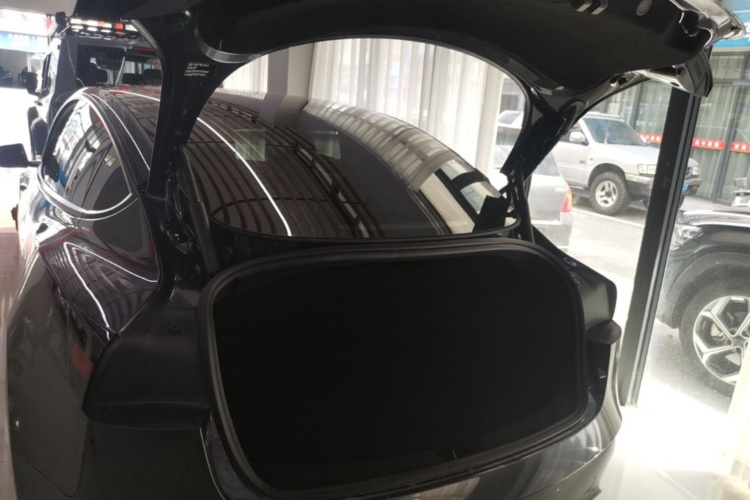 Tesla Model 3 2024 #19 Tesla Model 3 2024 car image #19