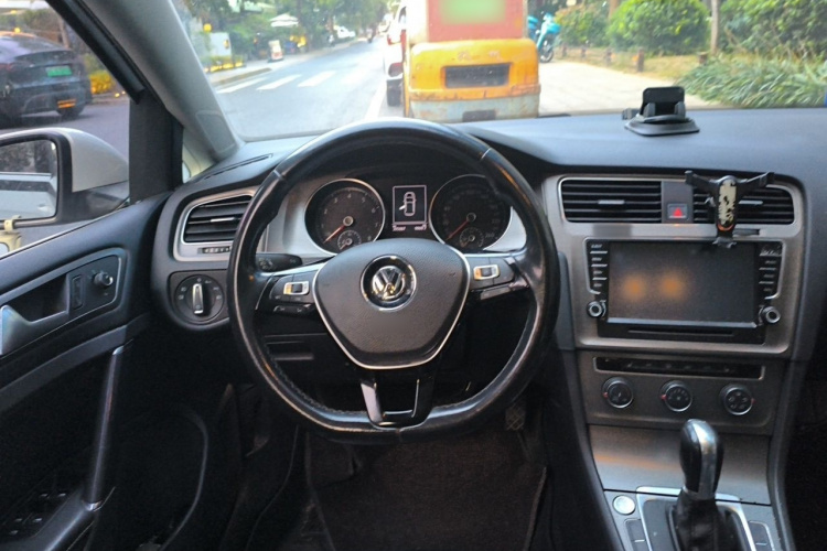 Volkswagen Golf 2016 #15 Volkswagen Golf 2016 car image #15