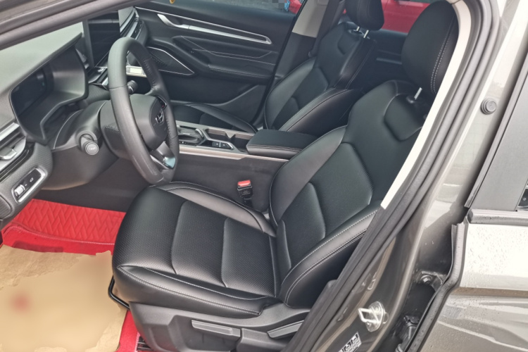 GEELY Emgrand 2024 car image #15