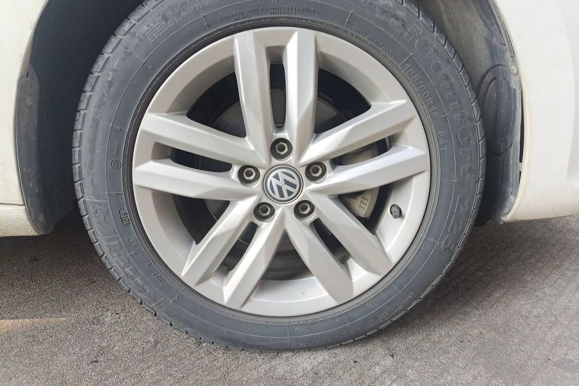 Volkswagen Santana 2019 car image #9