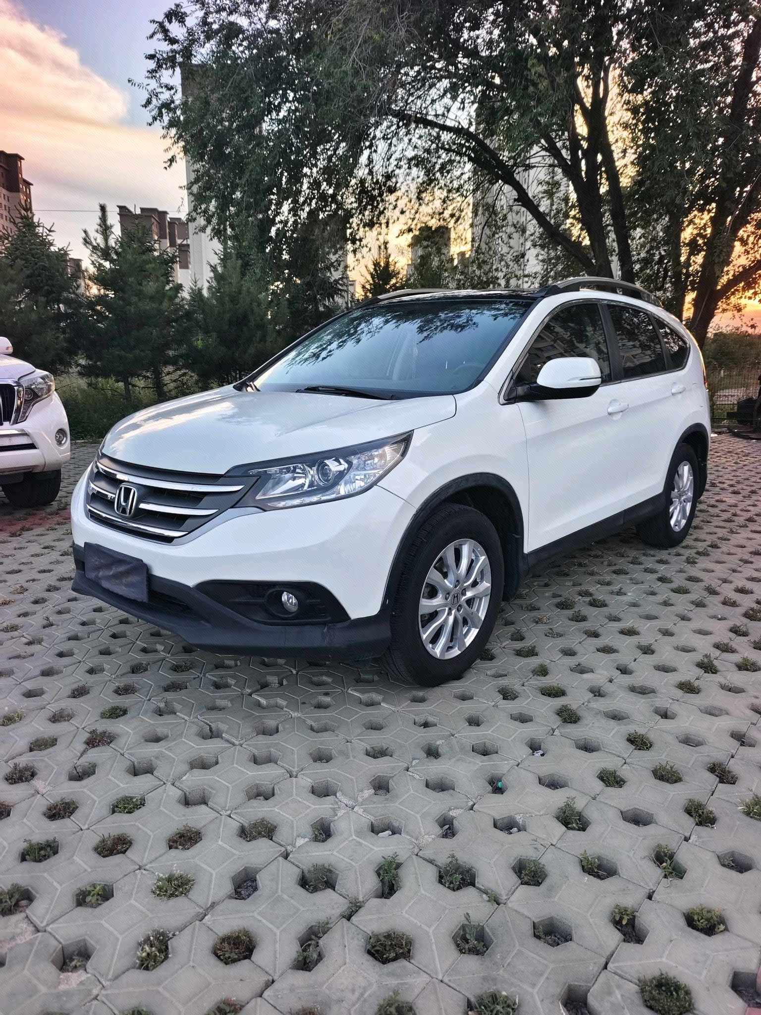 Honda CR-V 2014 car image 