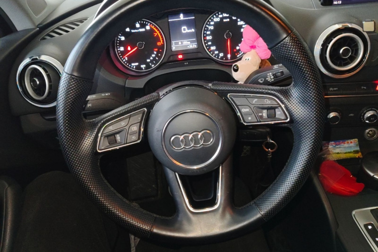 Audi A3 2019 #11 Audi A3 2019 car image #11