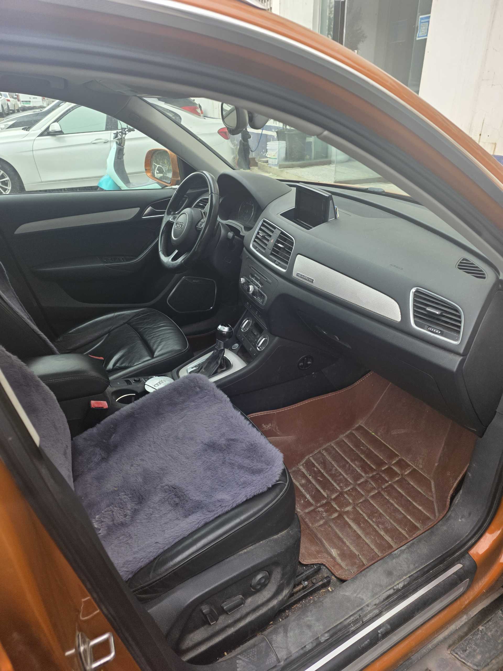 Audi Q3 2015 #4 Audi Q3 2015 car image #4