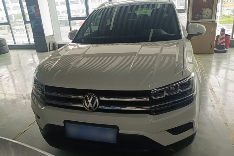 Volkswagen Tharu 2020 #3 Volkswagen Tharu 2020 car image #3