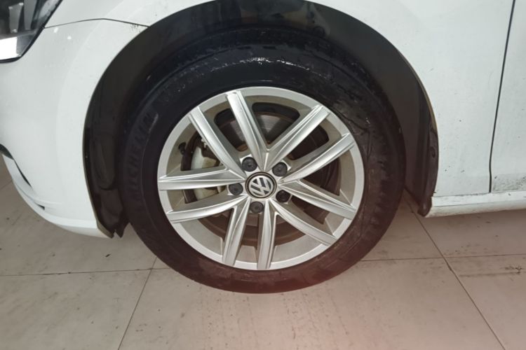 Volkswagen Golf 2019 #9 Volkswagen Golf 2019 car image #9