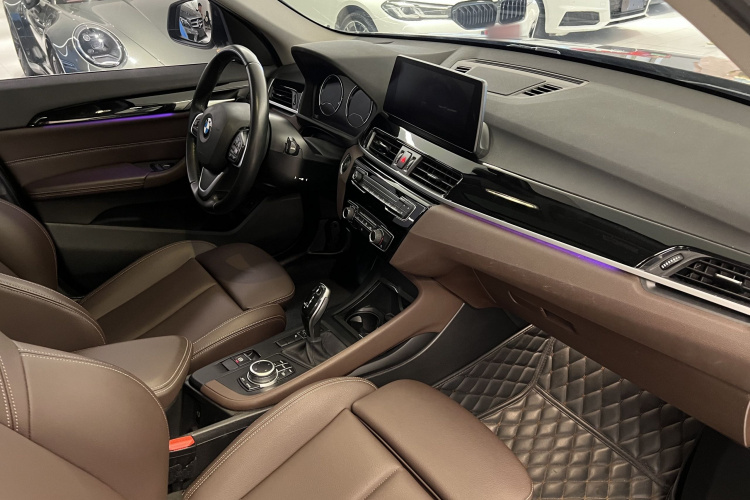 BMW X1 2020 car image #20