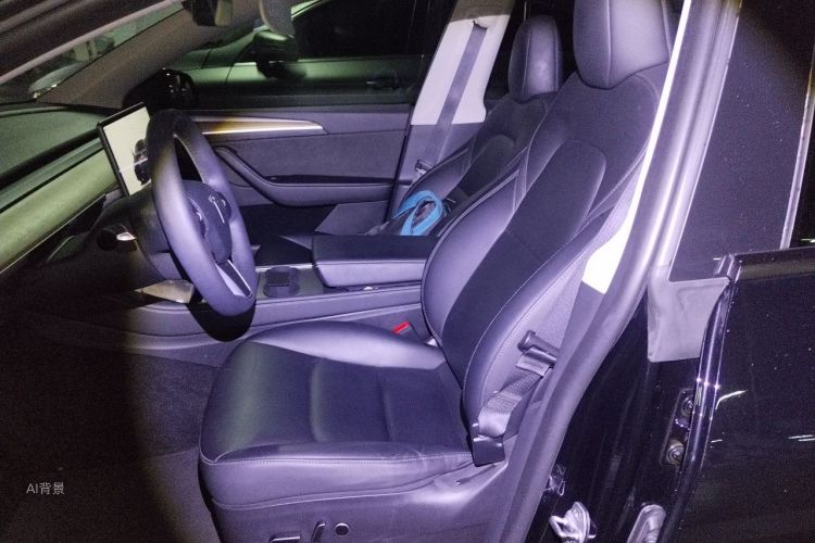 Tesla Model Y 2023 #17 Tesla Model Y 2023 car image #17