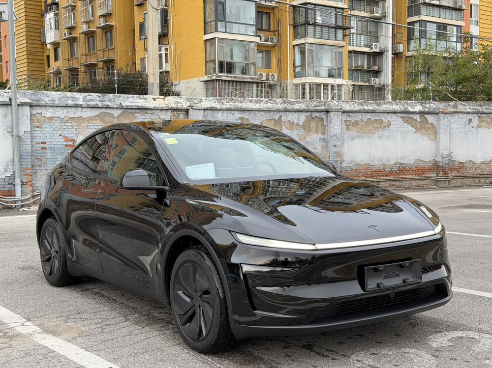 Tesla Model Y 2026 #3 Tesla Model Y 2026 imagen de coche #3