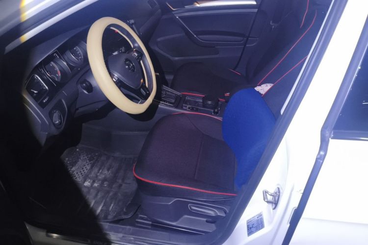 Volkswagen Golf 2019 #15 Volkswagen Golf 2019 car image #15