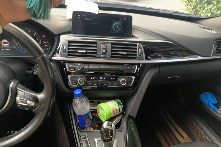BMW 3 Series GT 2019 صورة سيارة #15