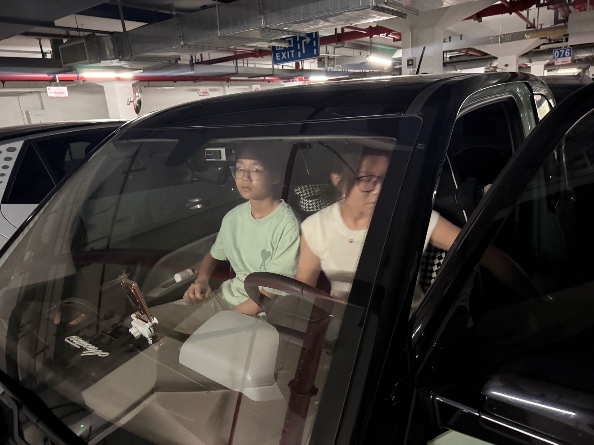 2019 immagine di auto #4