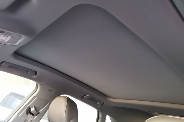 Audi Q3 2025 car image #18