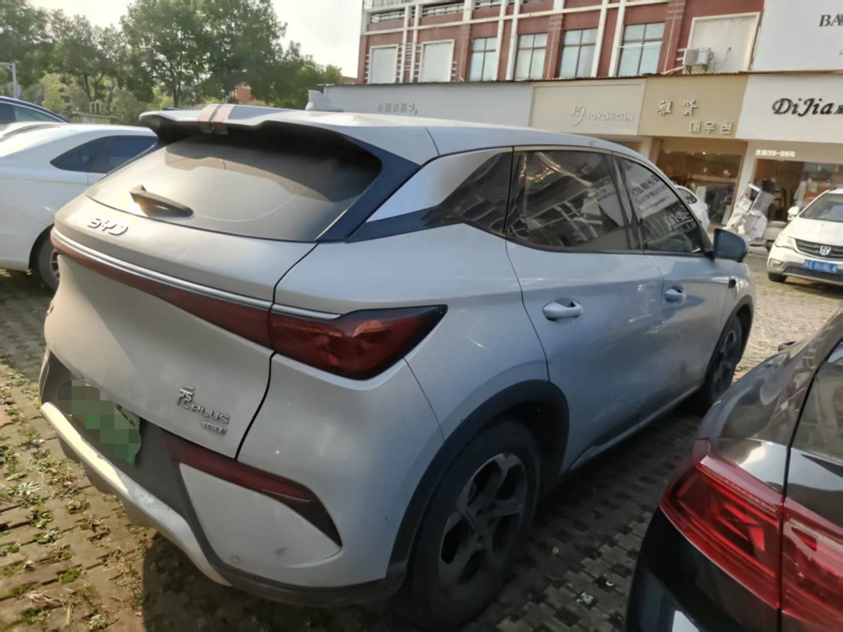BYD Yuan Plus 2025 immagine di auto #4