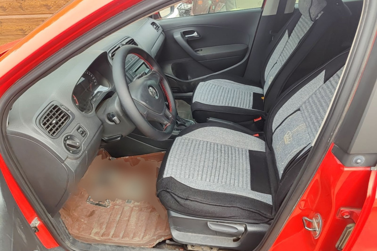Volkswagen Polo 2016 #15 Volkswagen Polo 2016 car image #15