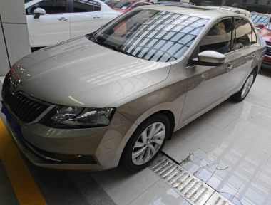Skoda Rapid 2018 Skoda Rapid 2018 image de voiture