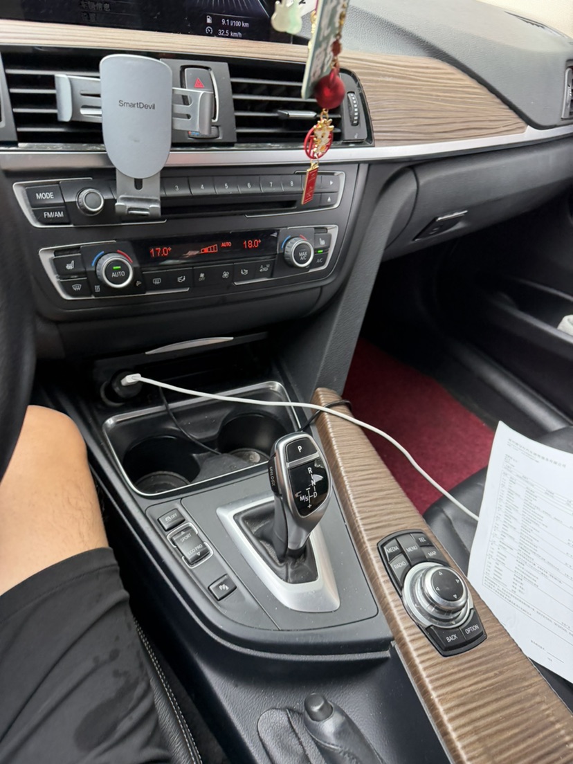 BMW 3 Series 2013 #9 BMW 3 Series 2013 car image #9