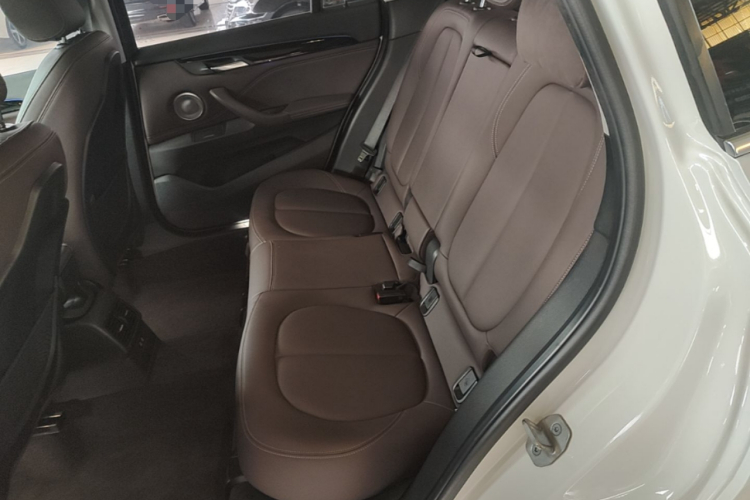 BMW X1 2021 immagine di auto #13