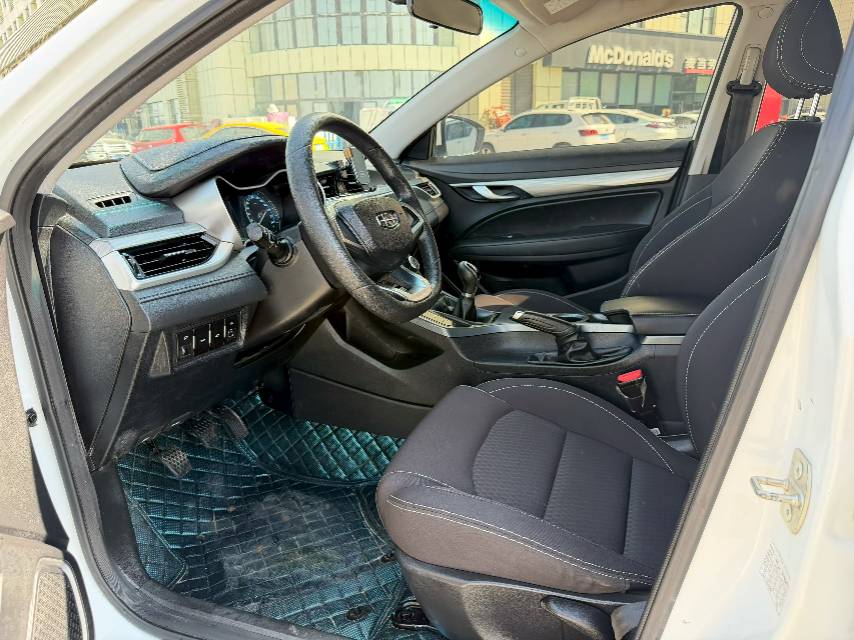 GEELY Emgrand 2020 #4 GEELY Emgrand 2020 immagine di auto #4