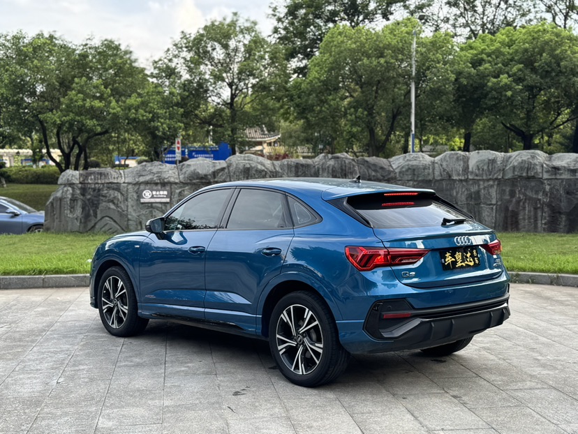 Audi Q3 Sportback 2023 car image #4