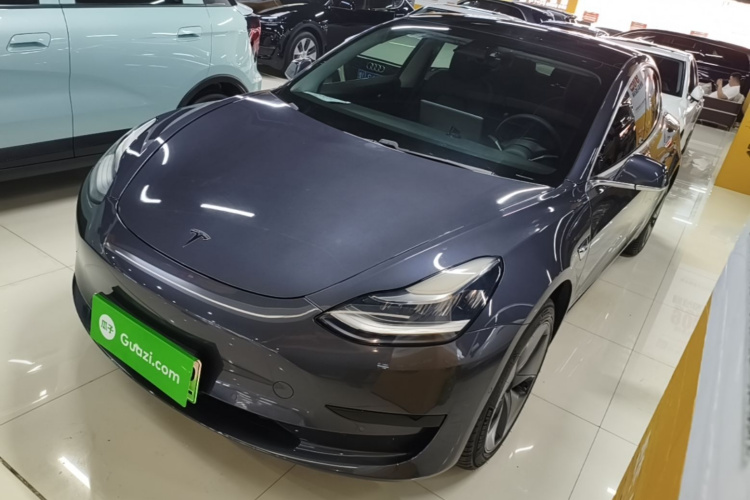 Tesla Model 3 2020 #2 Tesla Model 3 2020 car image #2