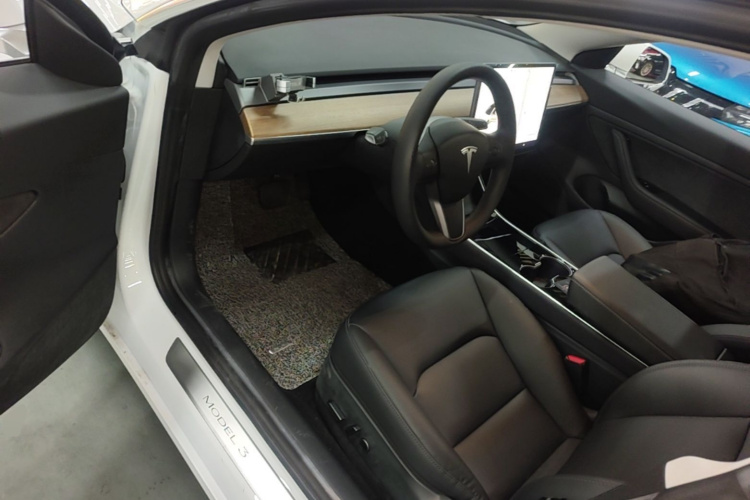 Tesla Model 3 2020 #12 Tesla Model 3 2020 car image #12