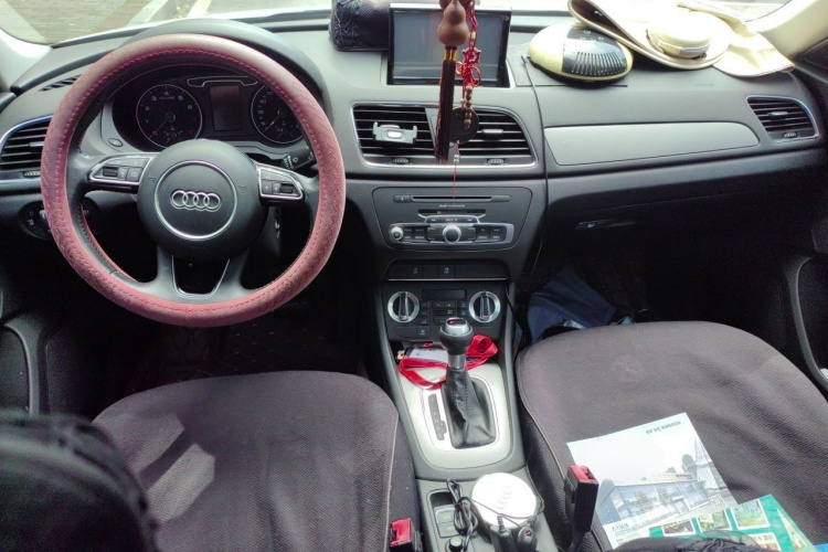 Audi Q3 2014 #12 Audi Q3 2014 car image #12