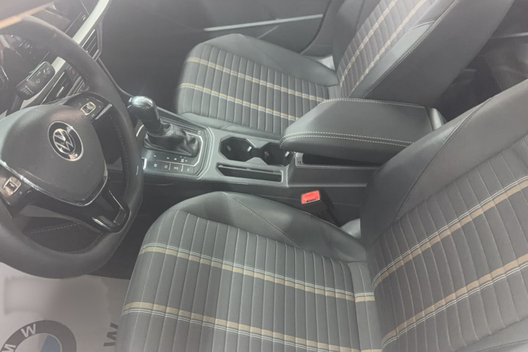Volkswagen Lavida 2020 car image #9