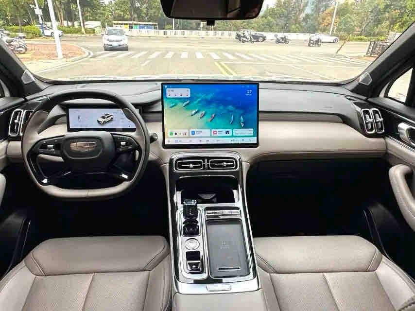 GEELY Boyue L 2025 #6 GEELY Boyue L 2025 car image #6